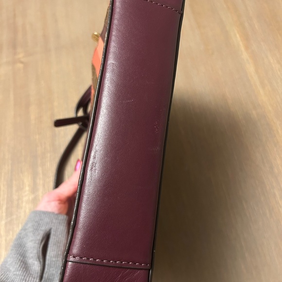 Michael Kors Pink and Gold Crossbody Bag - Picture 3 of 6